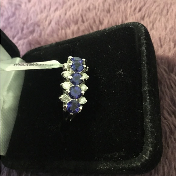 Vintage NWT 1.35 TCW 14K Natural Tanzanite & Diamond Ring - Picture 7 of 16